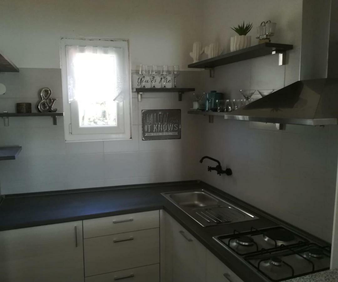 Poseidon Holiday Guesthouse Đảo Žirje Ngoại thất bức ảnh